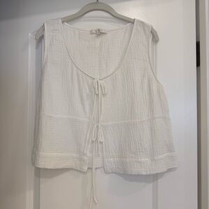 WAYF White Tie-Front Women's Top